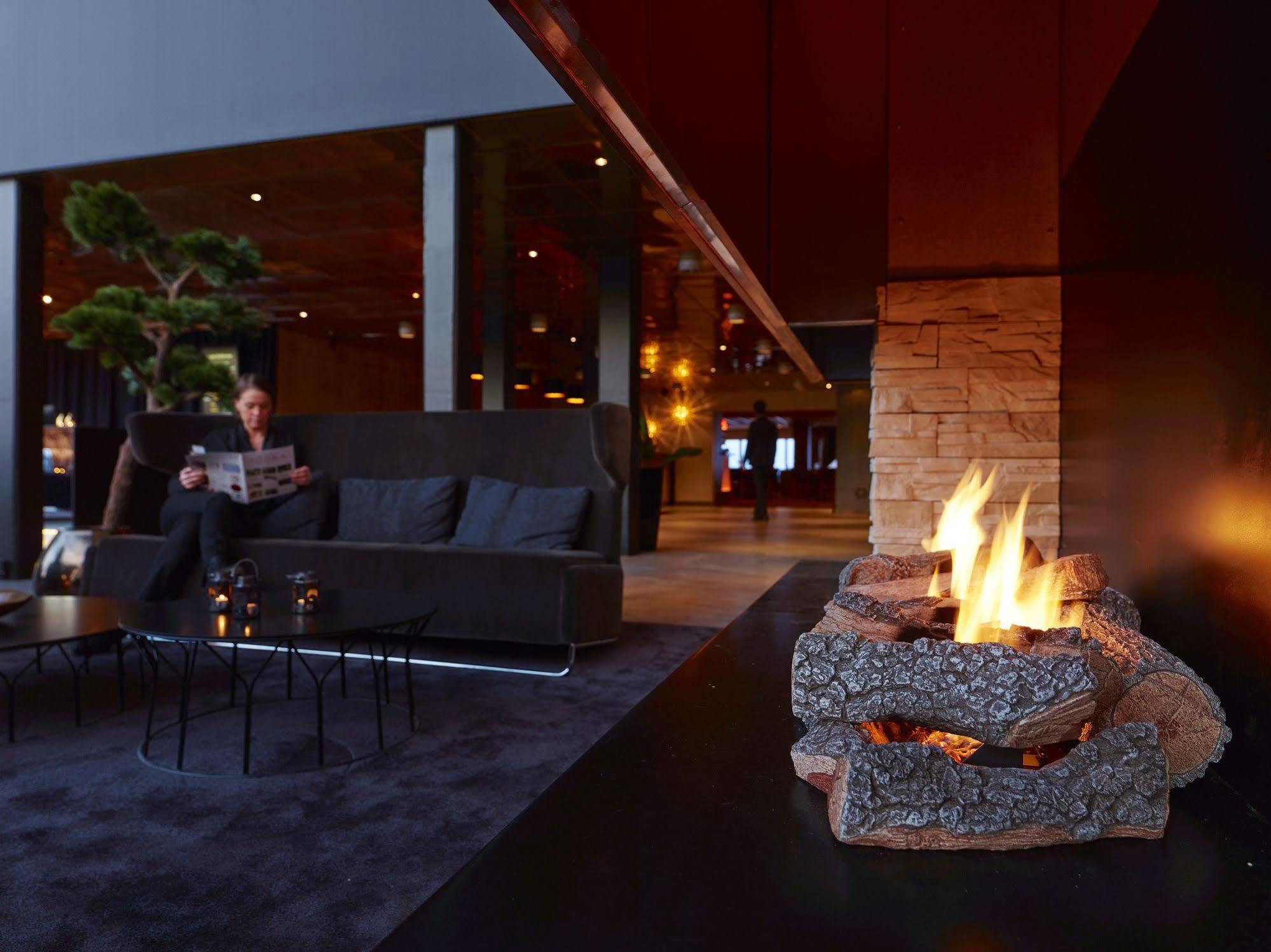 Hotell Soedra Berget Sundsvall Kültér fotó